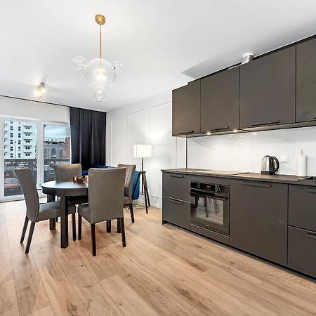 Lumina Bright Apart Park Stefana Skrzywana Apartment Лодз Екстериор снимка