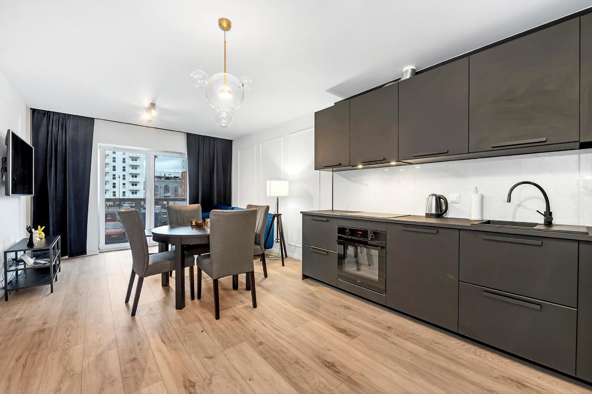 Lumina Bright Apart Park Stefana Skrzywana Apartment Лодз Екстериор снимка